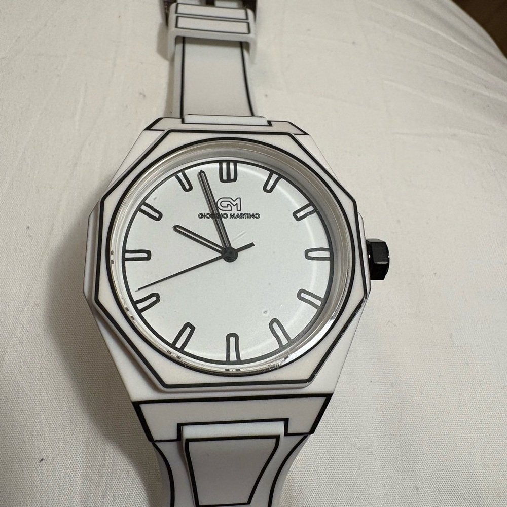 Giorgio Martino White / Black Quartz watch